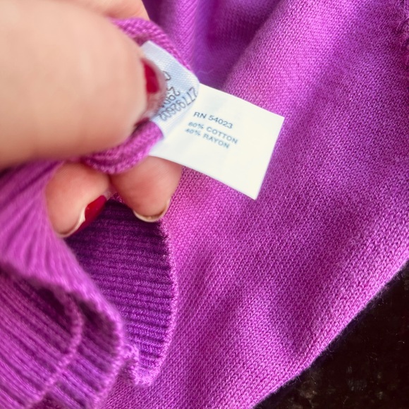 GAP Fuschia Women's Cardigan/Shell Sweater Set with Sparkling Accents NWOT - Picture 9 of 11